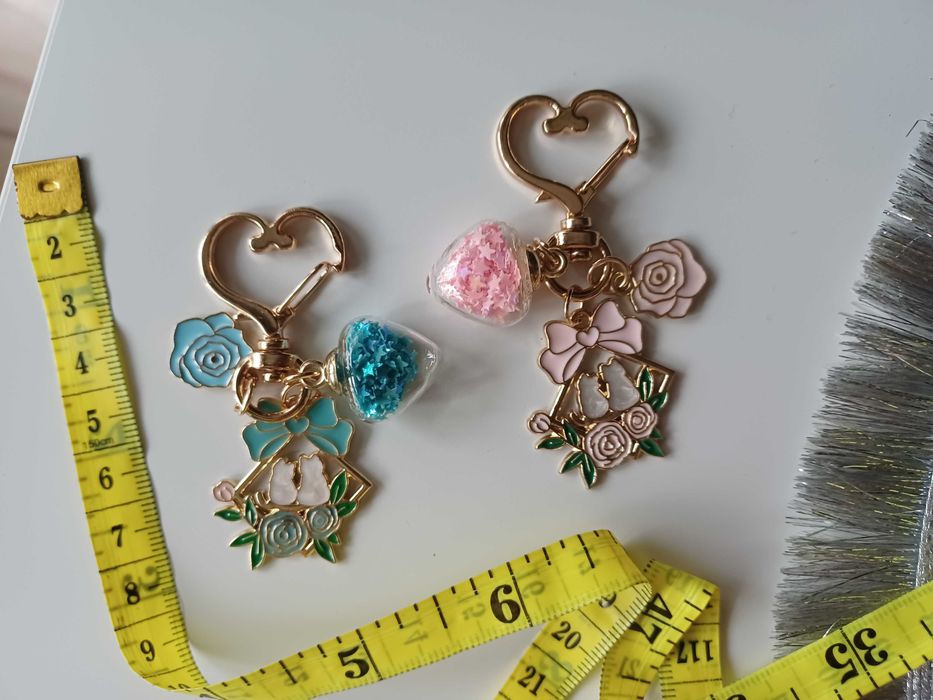 Breloki zawieszki kotki roz blekit