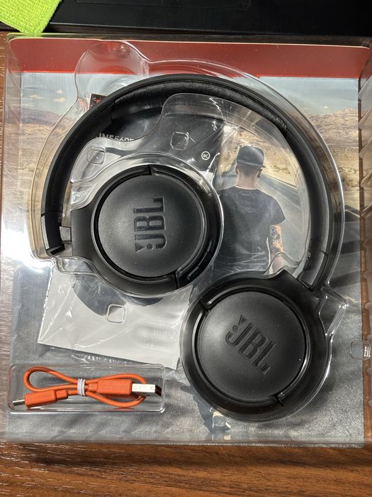 JBL Tune 560 bt в дуже посередньому стані