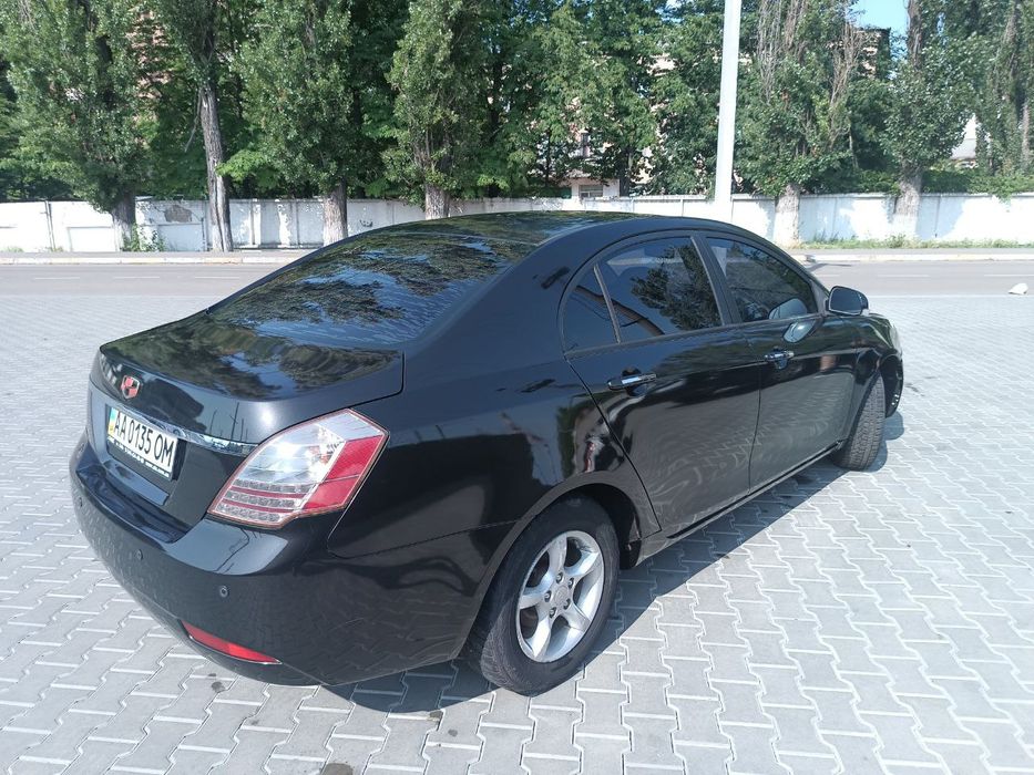Автомобіль Geely Emgrand EC7 (2011рік, 1,8л,)