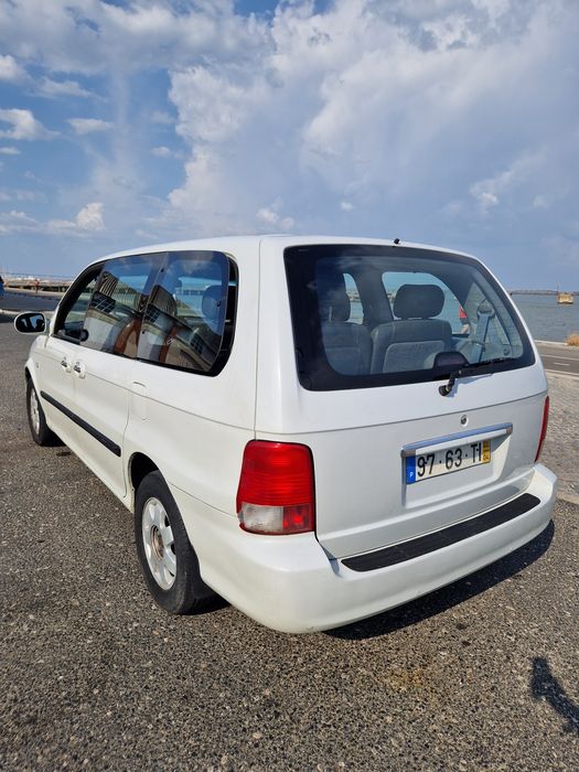 Kia carnival 2.9 diesel / 6 lugares / 2002 / 277.859