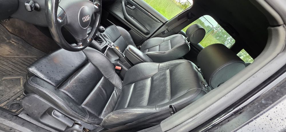 Audi a4 avant 2.5 tdi 163km 6 biegow