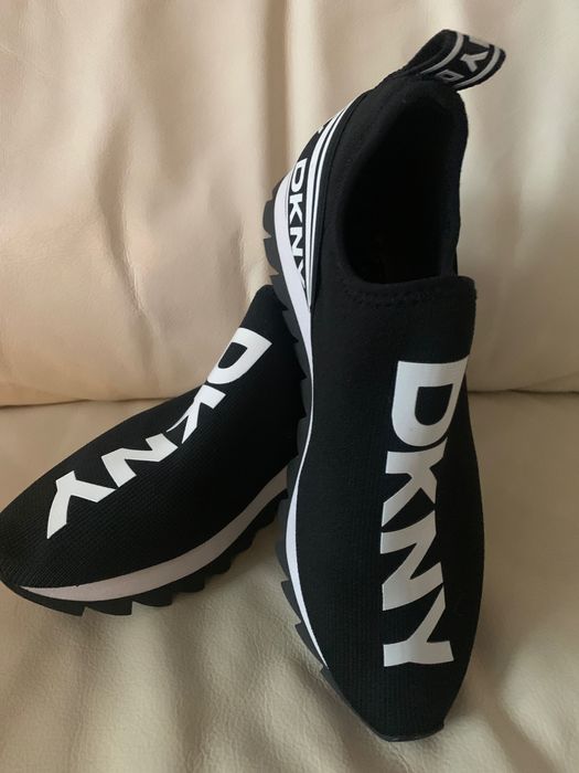 DKNY buty sneakersy koturny 37