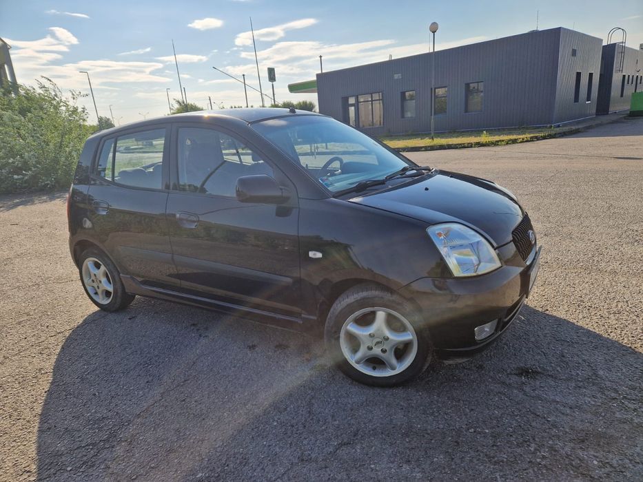 КІА Picanto 2004 року, 1.1 бензин, механіка.