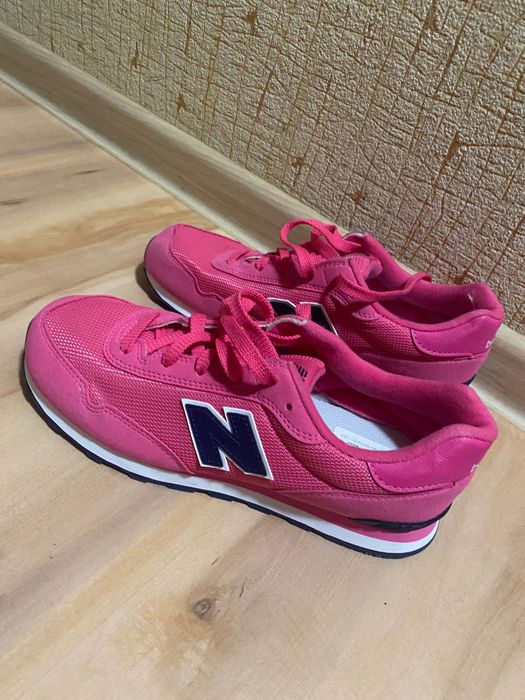 Кросівки new balance