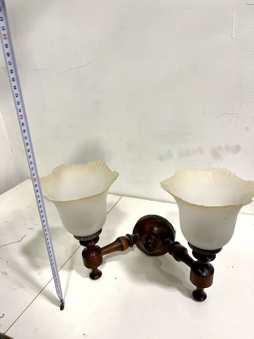 Kinkiet drewniany podwójny – styl klasyczny