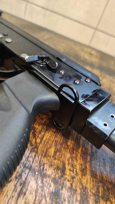 Zawieszenie pasa do AK, Beryl.