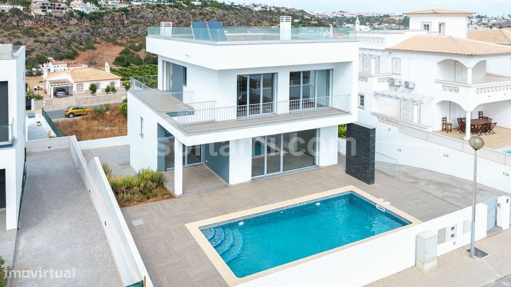Moradia Isolada T4 Venda em Albufeira e Olhos de Água,Albufeira