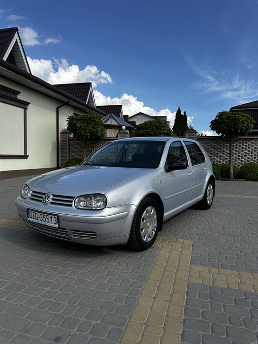 Volkswagen Golf 4 1.9tdi на повному ходу в Україні
