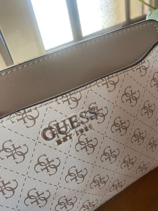 Mala Guess - Como Nova