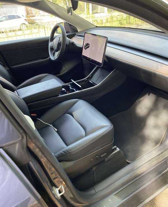 tesla model y 2020