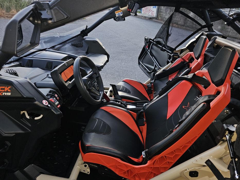 Bombardier can am maverick X3 RS Turbo rr Smartshocks.