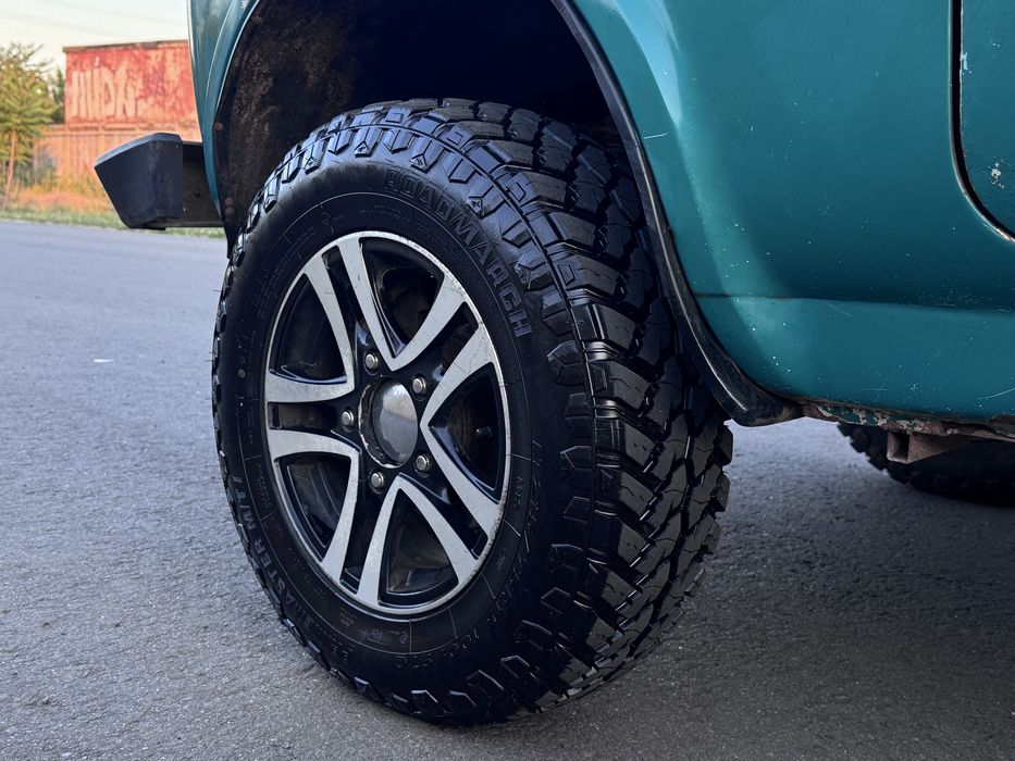 Продам ВАЗ Niva 4x4