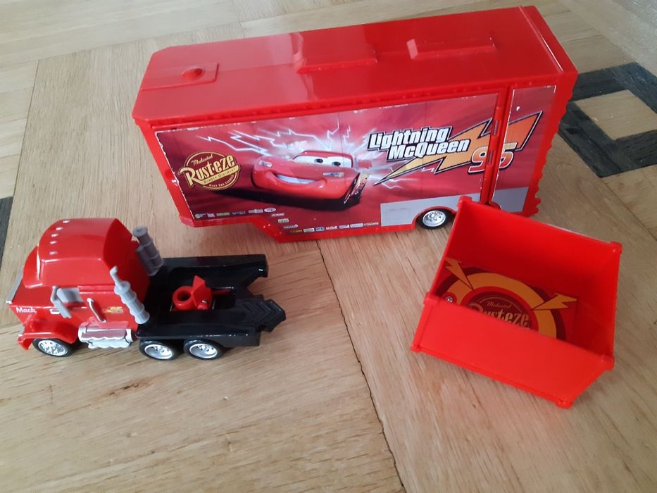 Mcqueen kaskaderska skocznia