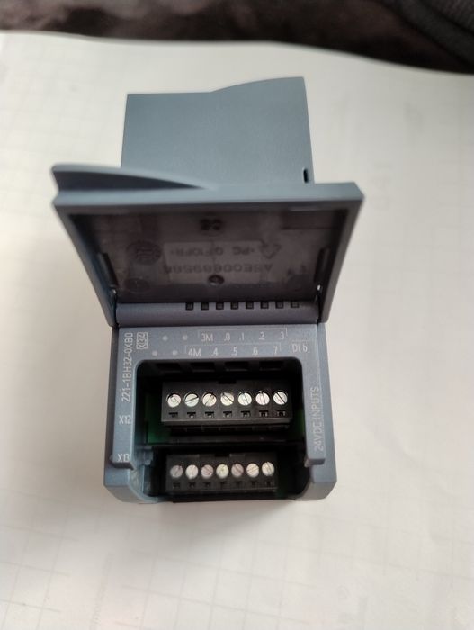 SM 1221 di moduł wejsc cyfrowych Siemens simatic S7 1200 tia portal