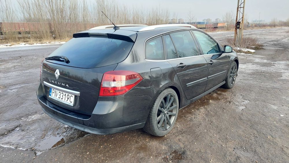 Renault Laguna III Grandtour 2010 2.0 benzyna