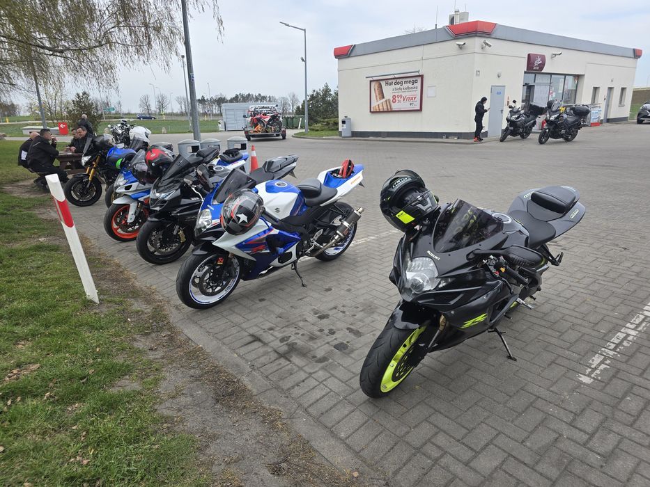 Suzuki gsxr 1000 k7 k8