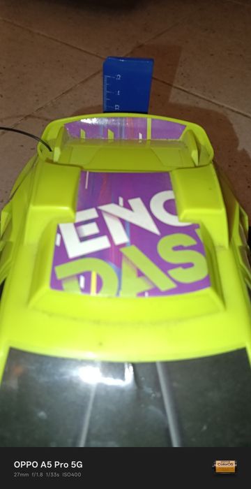 Carro telecomandado