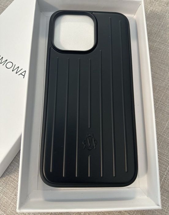 Чохол Rimowa на iPhone 15 pro max та 15 pro метал