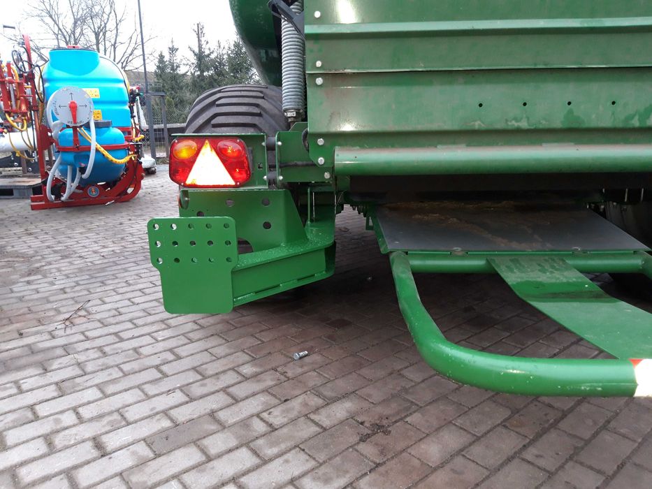 Sprzęg prasy z owijarką McHale