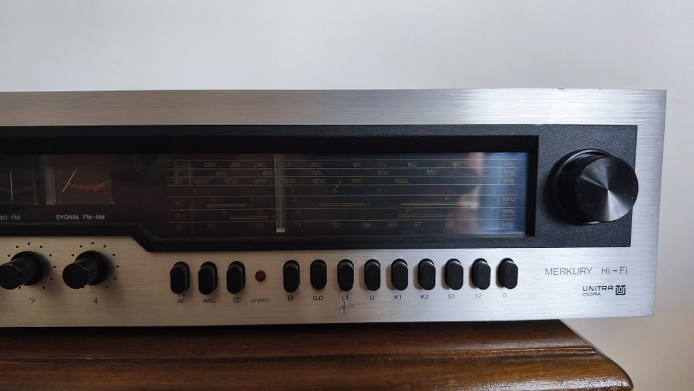 Unitra Merkury DSH-303A amplituner