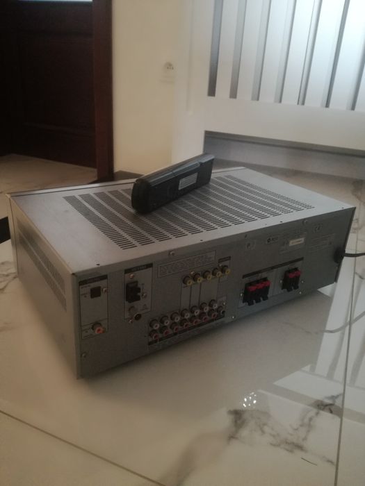 Amplituner Sony, wzmacniacz Sony pilot