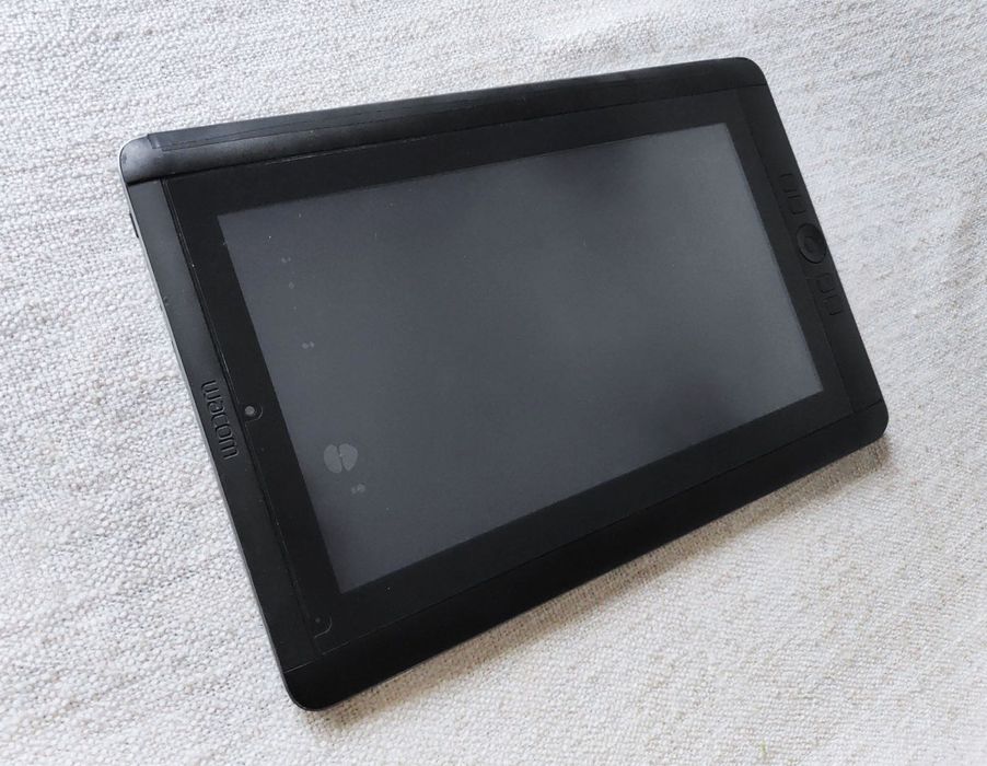 Mesa digitalizadora Wacom Cintiq Companion Hybrid