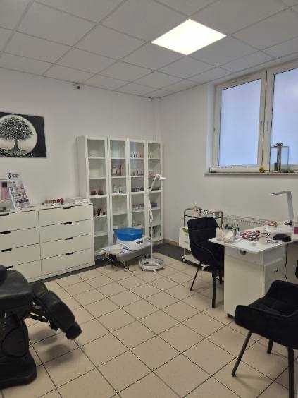 Wynajmę lokal użytkowy 76m2 Nowy Dwór Mazowiecki
