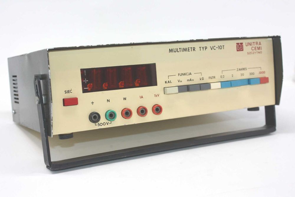 Multimetr cyfrowy Unitra Cemi VC-10T  na lampach NIXIE