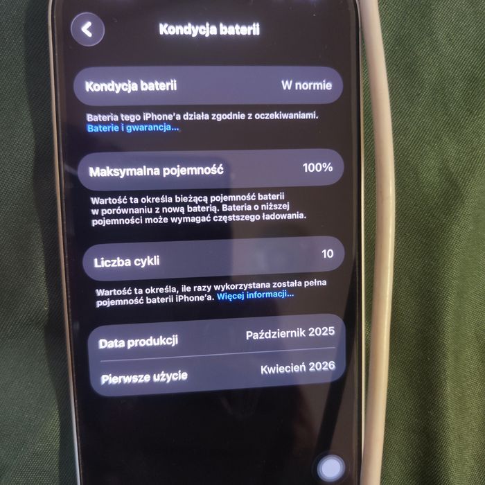Smartfon Apple iPhone 17 8/256GB White