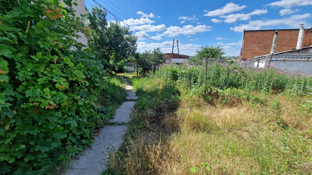 Продаж будинку, Автозаводская угловой участок Дом 2 помещения