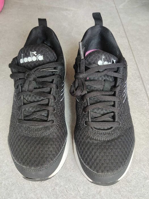 Кросівки для бігу diadora flamingo 38 розмір