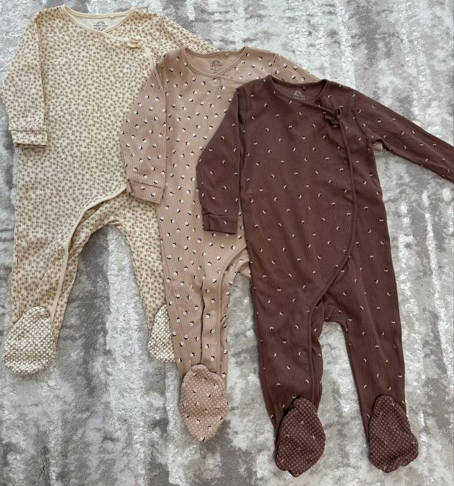 Дитячий одяг гарному стані