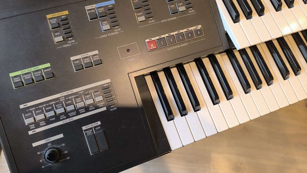 Organy Yamaha Electone ME-15A idealna sprawna