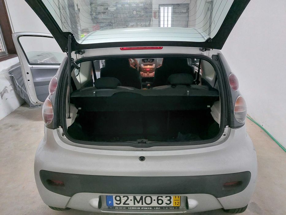 Automóvel Citroen C1 - 2011