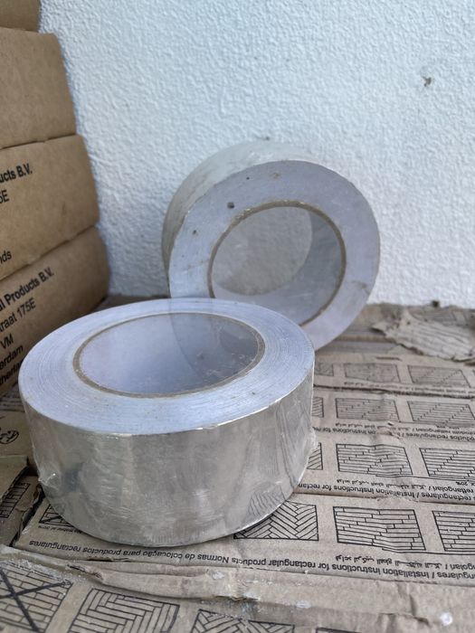 Fita adesiva de alumínio 50mm x 50m