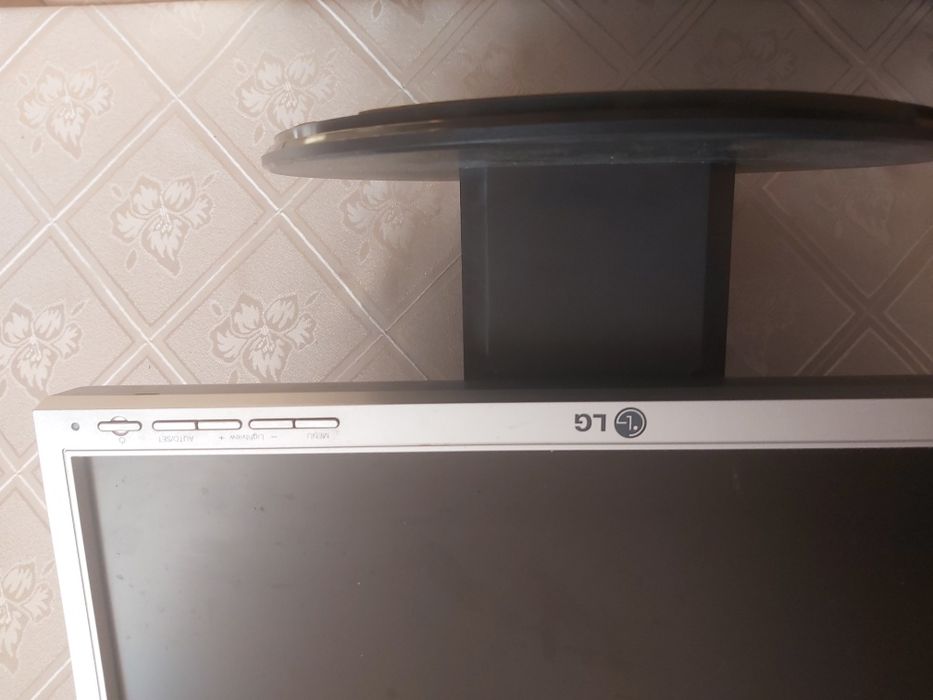 Монітор lg для пк