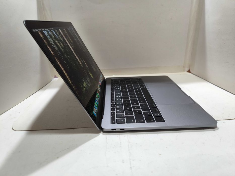Apple Macbook Pro 13 i5 2016 SSD 128GB 8GB ram Retina