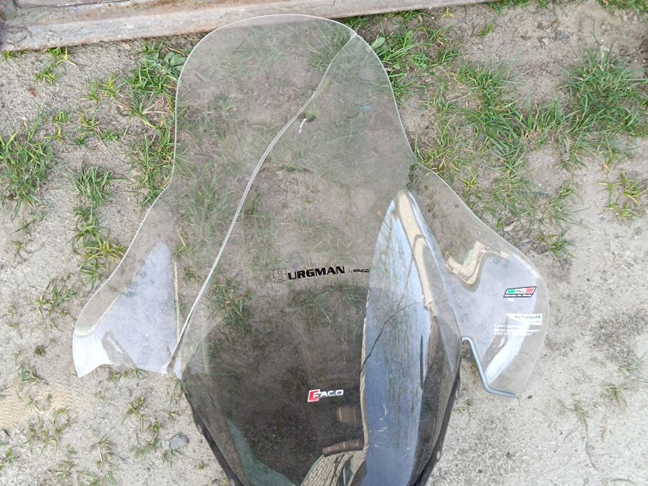 Скло лобове  Сузукі, Бургман