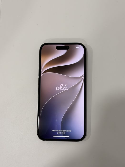 IPhone 15 Preto 256GB