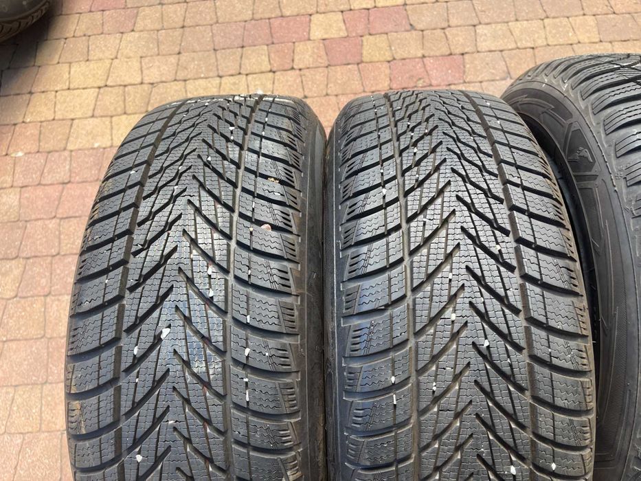 4209. Koła zimowe Peugeot 308 5x108 7J ET44 205/55/16 7.5mm