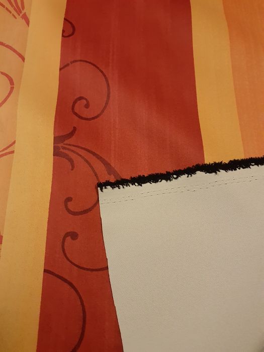 Tkanina obrusowo-zasłonowa żółty/pomarańcz/bordo szer.152 cm.