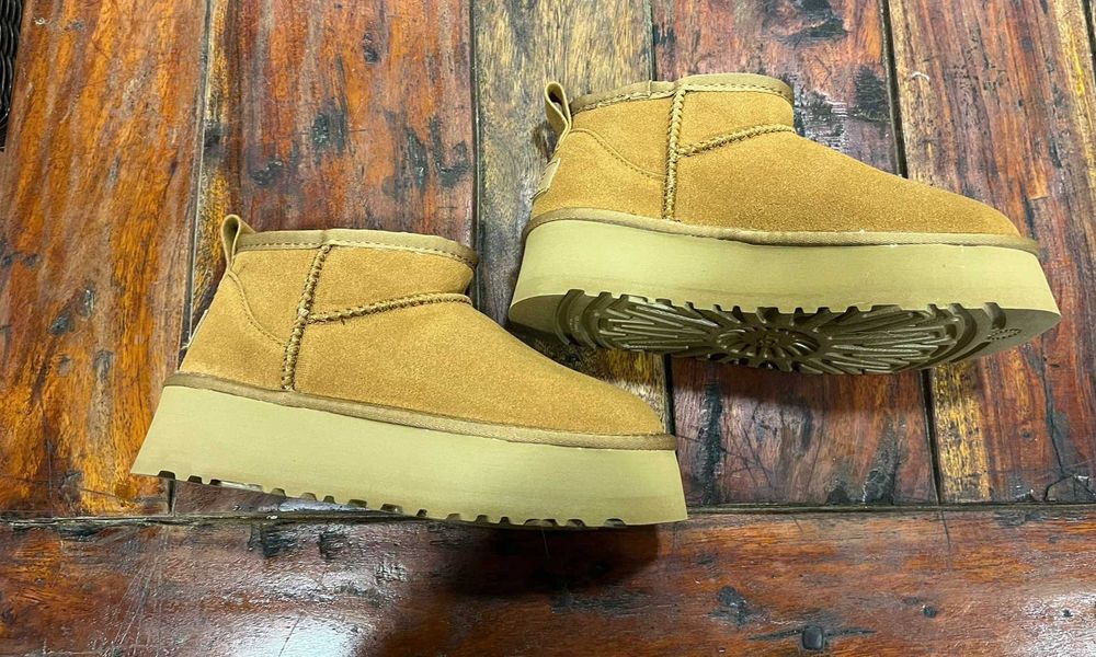Botas UGG número 35 e número 36, novas