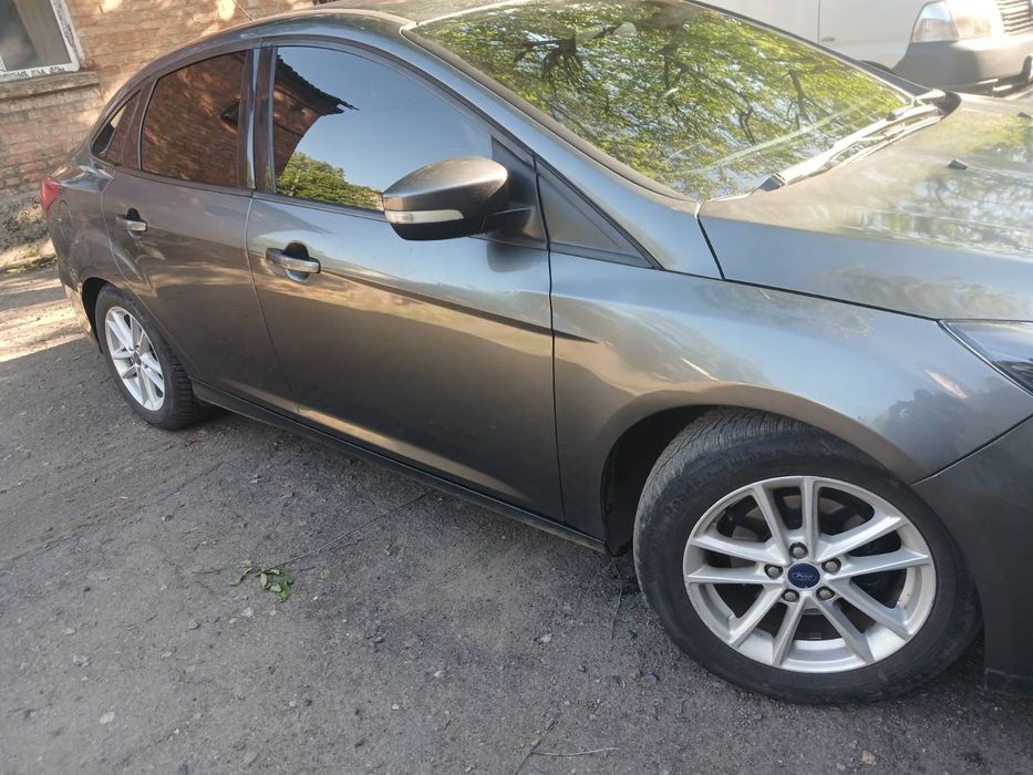 Продам Ford focus