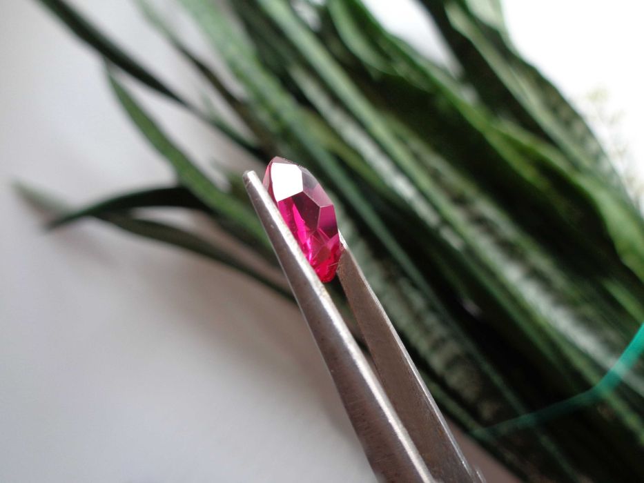 Rubin 8,3ct (karata), 1,66g