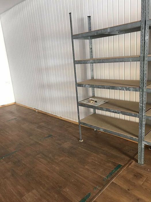 Стелажі (алюмінієві)
