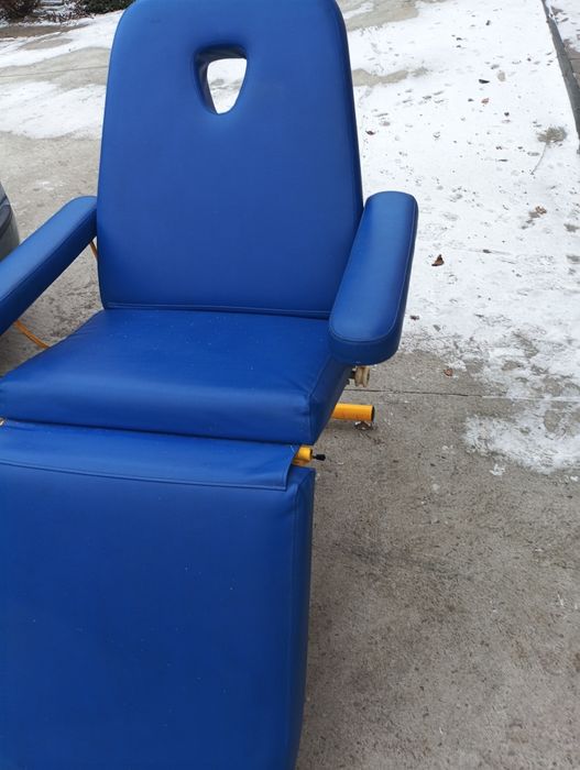 Fotel łóżko kosmetyczne stan bardzo dobry