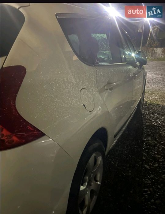 Пежо 3008 2014р 1.6тді 260км