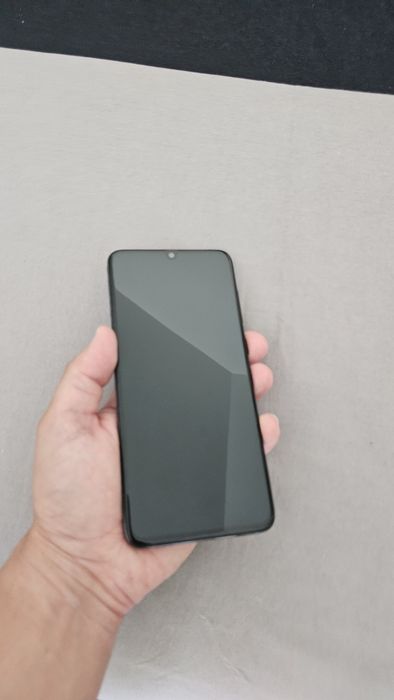 Samsung Galaxy A70 6Gb RAM - 128Gb + 3 capas