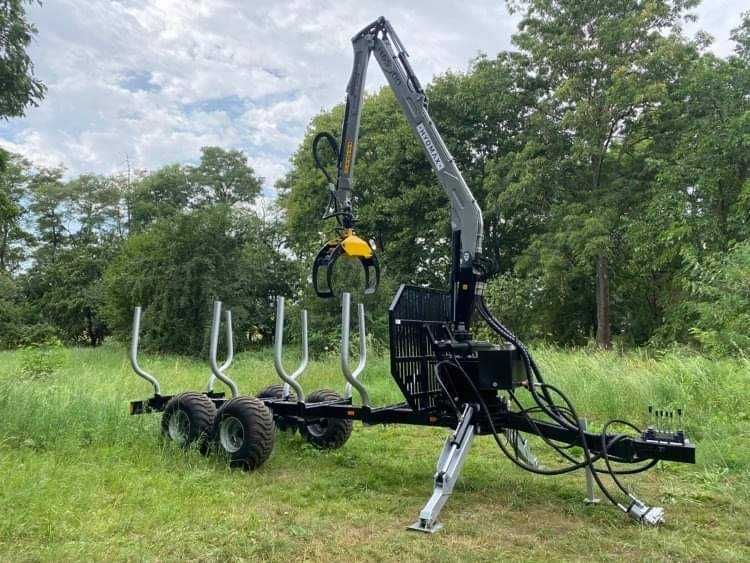 Przyczepa leśna do zrywki drewna nowa HYDMAX H95K z żurawiem V6500