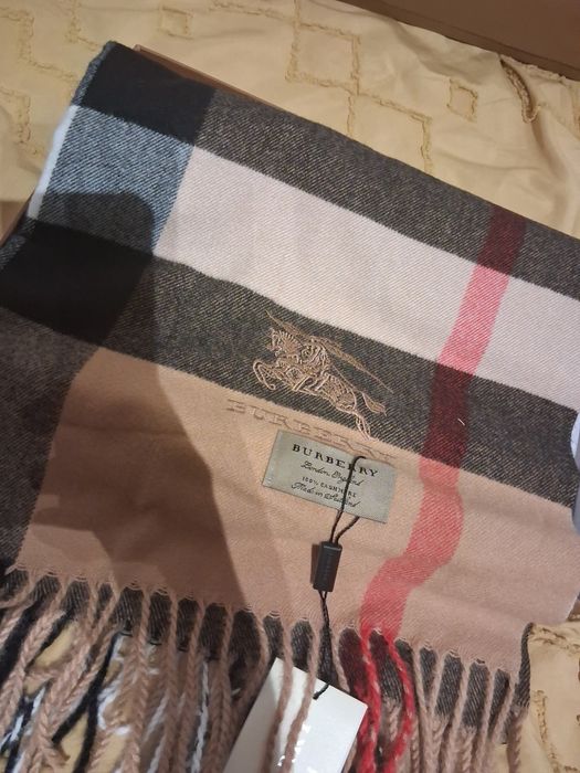 Cachecol burberry